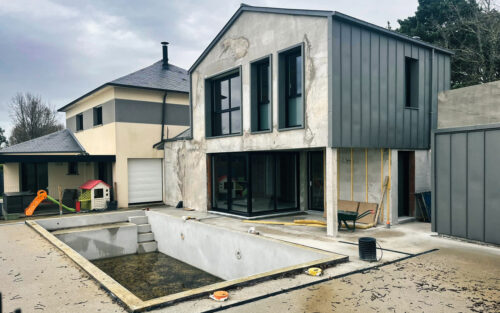 Extension complexe avec piscine