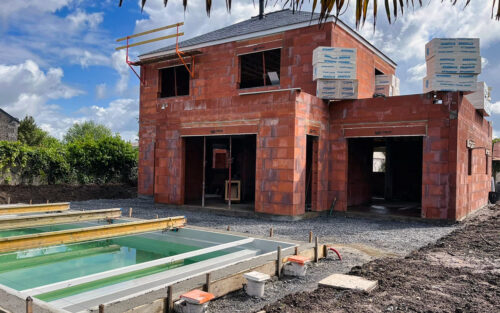 Maison brique pscine à Abbaretz