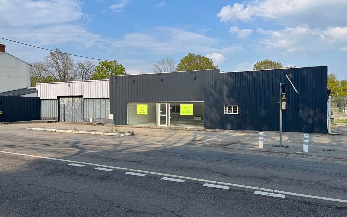 Rénovation complète ancien garage automobile sur Treillieres